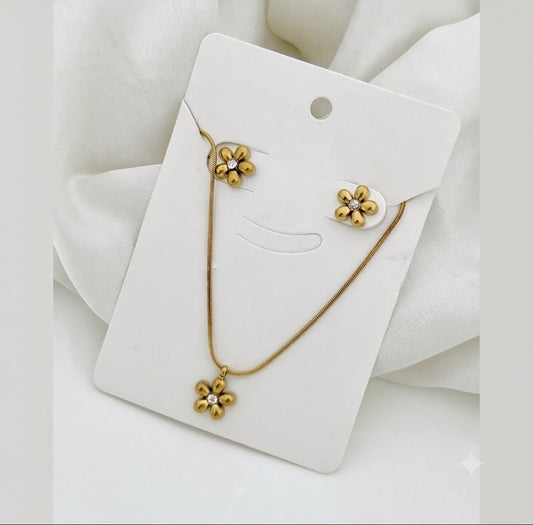 Elegant Floral Pendant Necklace & Stud Earrings Set for Women